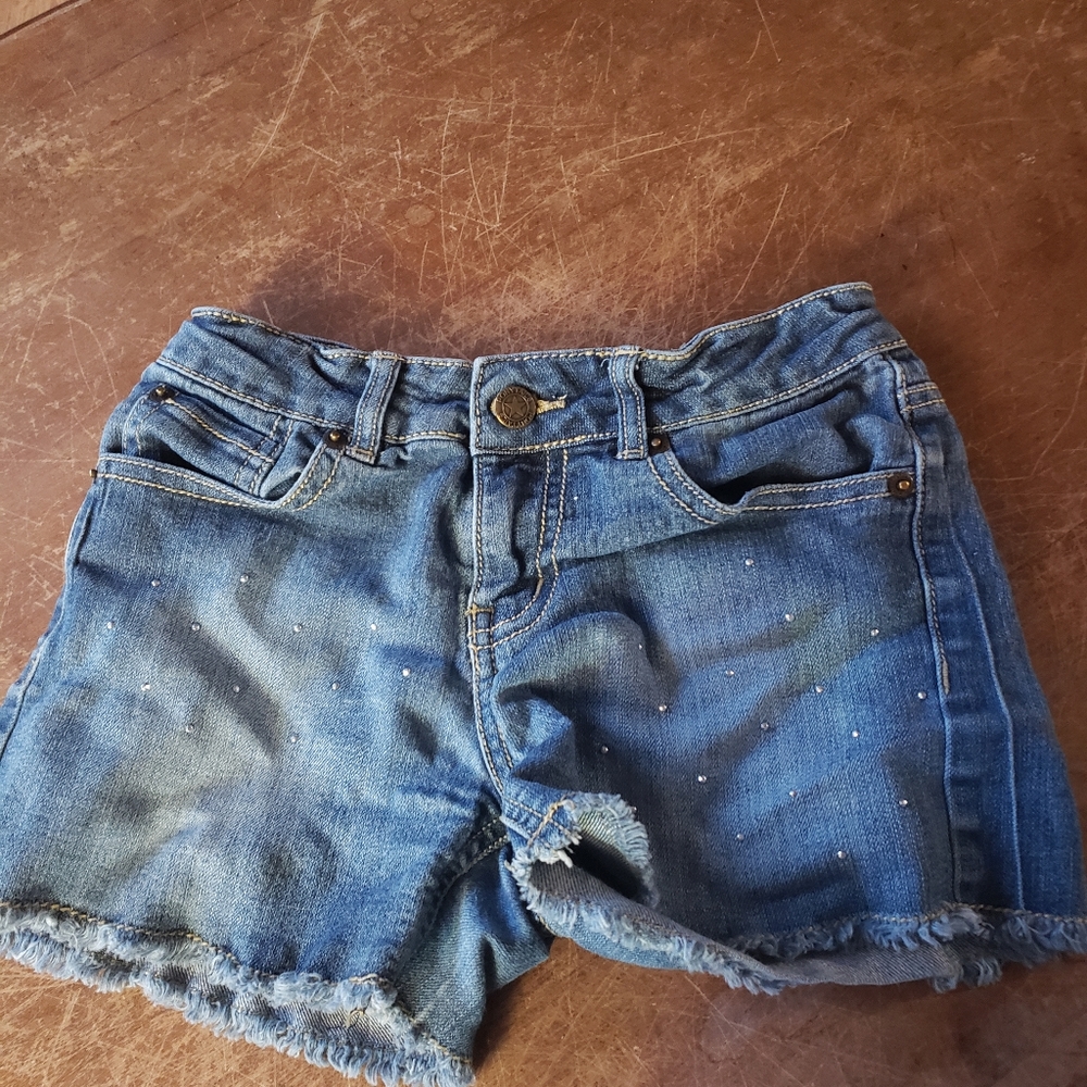 Jean shorts with rhinestones